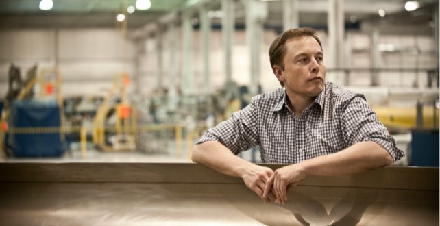 Tesla 于 2006 正式向外界宣布其存在，并且獲得了一致的好評。然而，這僅僅是浮云而已。真正的危機才剛剛開始……