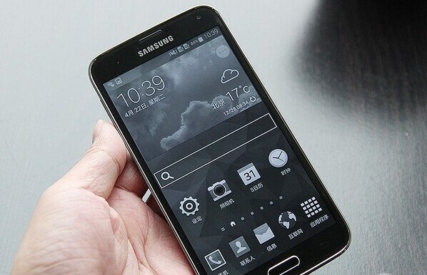 都馬上2015年了 為何電池技術還停留在90年代? 都馬上2015年了 為何電池技術還停留在90年代?