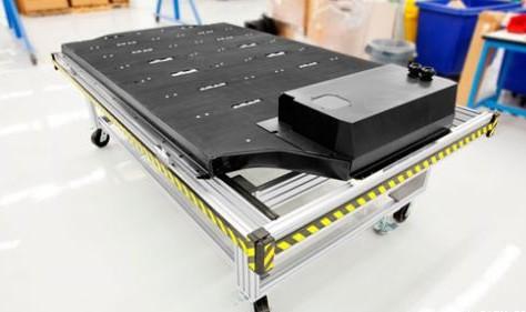 特斯拉也望塵莫及:石墨烯電池充電8分鐘可跑1000公里 特斯拉也望塵莫及:石墨烯電池充電8分鐘可跑1000公里