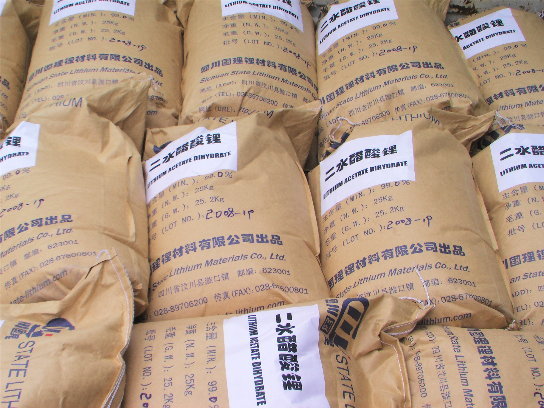 碳酸鋰逆勢上揚 呈現化工“萬綠叢中一點紅” 碳酸鋰逆勢上揚 呈現化工“萬綠叢中一點紅”