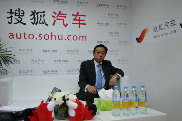 地方政府用出租車(chē)推廣電動(dòng)車(chē) 從技術(shù)上是荒唐的