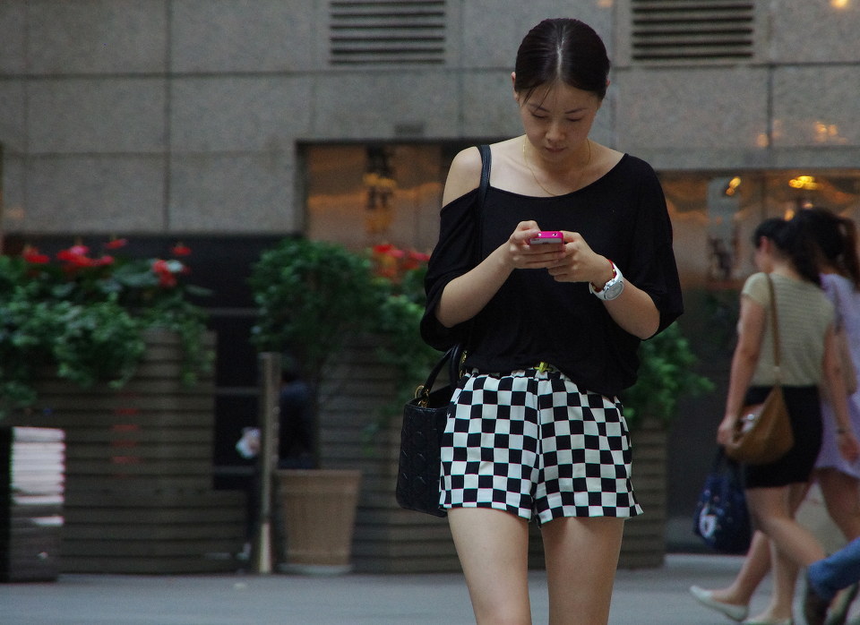 研究顯示出門忘帶智能手機(jī)確實(shí)會(huì)產(chǎn)生焦慮