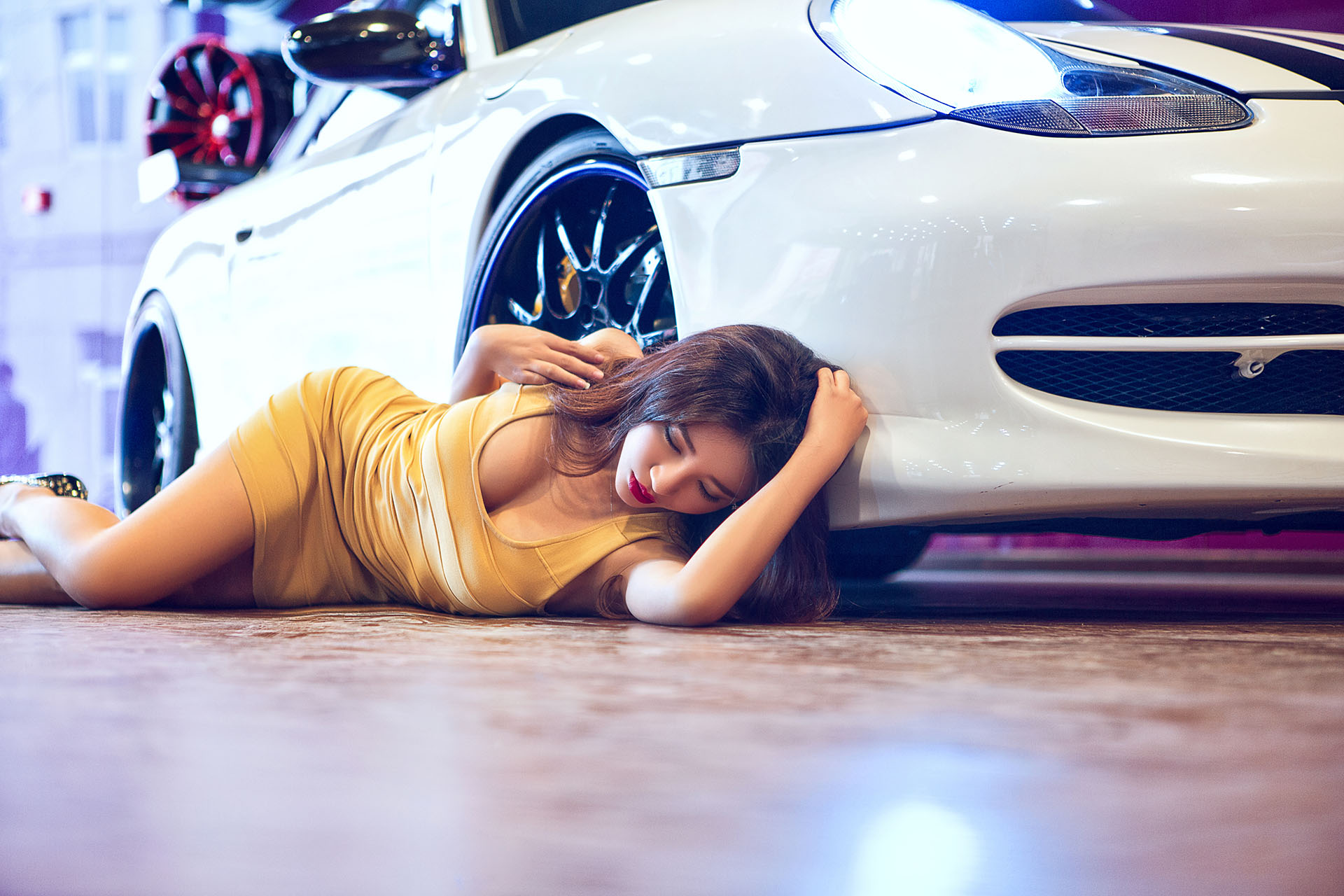 新能源汽車(chē)產(chǎn)業(yè)捷報(bào)頻傳 今年或贏來(lái)全面爆發(fā)