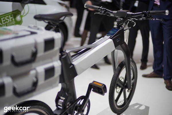 福特推智能電動自行車 可連蘋果iPhone有車能提醒 福特推智能電動自行車 可連蘋果iPhone有車能提醒