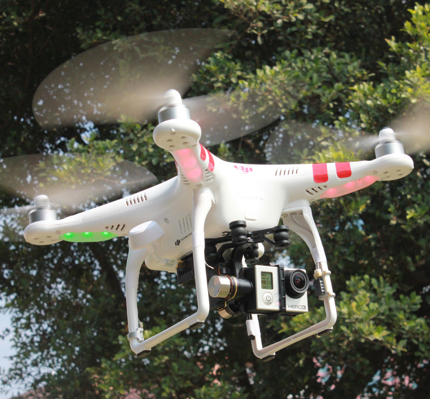 無人機(jī)制造龍頭大疆發(fā)布“精靈”系列新品 關(guān)注電池等個(gè)股