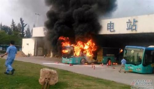 再報起火預警 新能源汽車產(chǎn)業(yè)的“三宗罪”