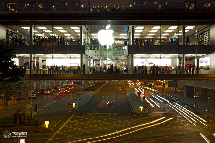 蘋果產品背后的功臣：零售店作用有多大？