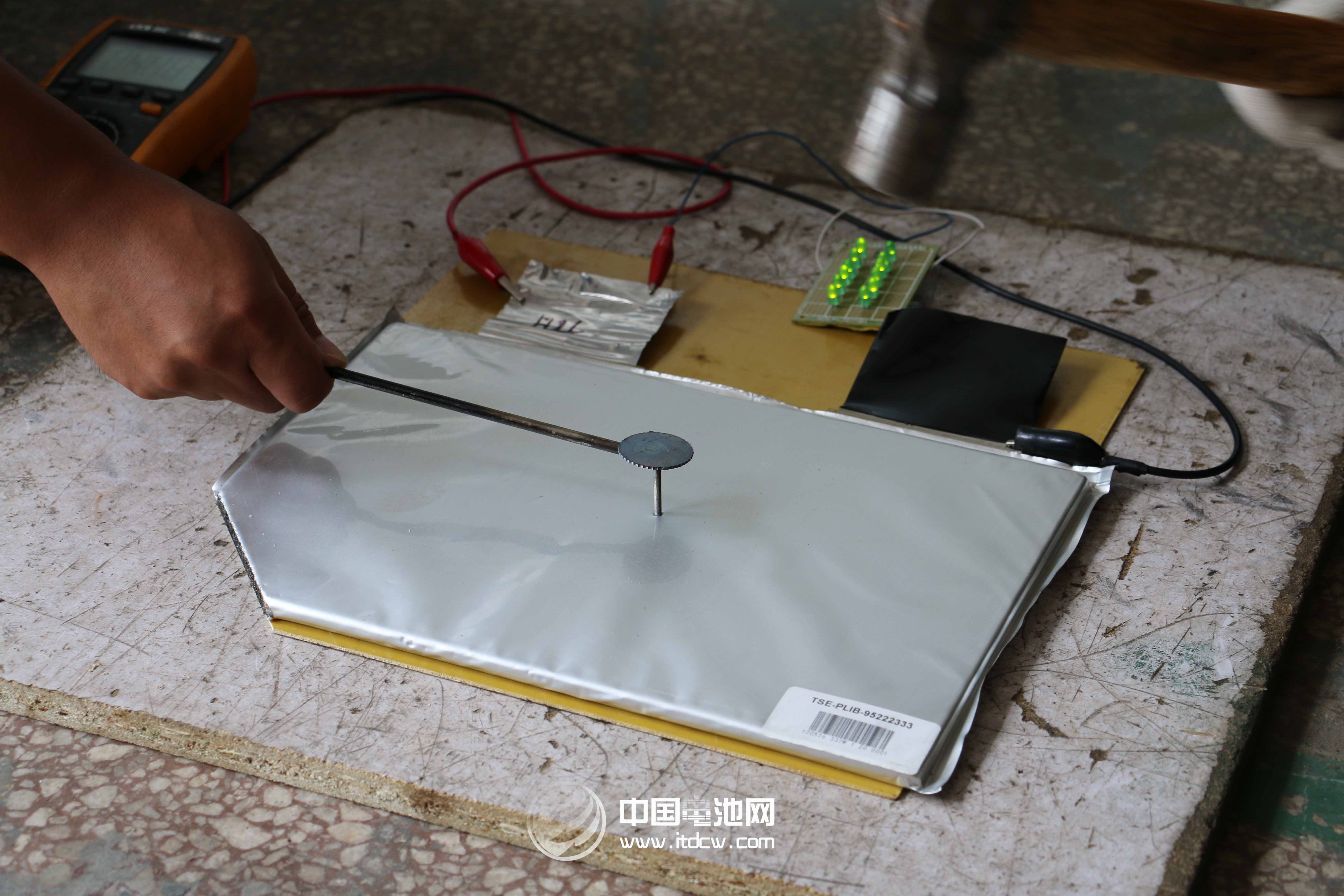 我國鋰離子電池行業拖欠款嚴重  規模增長不增收