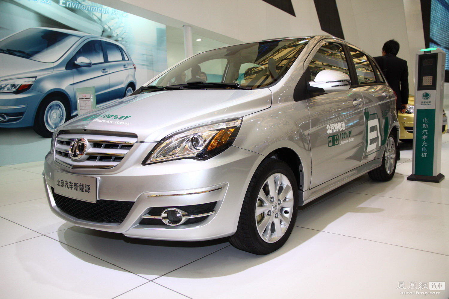 從神鞭到神槍手 新能源車讓中國(guó)汽車業(yè)逼近涅槃拐點(diǎn)