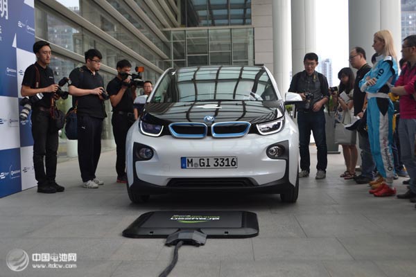 新能源汽車普及進入快軌 互聯網+產生化學反應？