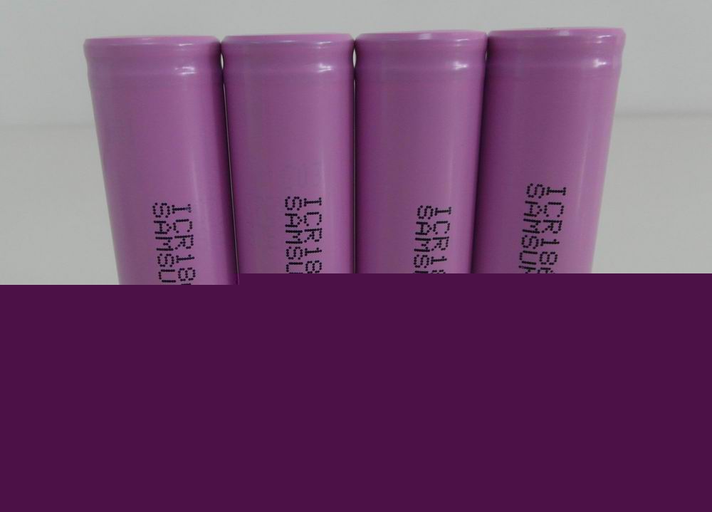 三星的鋰電池能量體積密度達到700～952Wh/L