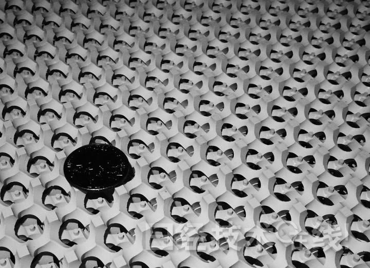 夢幻材料石墨烯的三維版亮相 或將成為新一代“電子學”的主角 夢幻材料石墨烯的三維版亮相 或將成為新一代“電子學”的主角