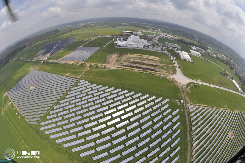 三部委分析光伏產(chǎn)業(yè)上半年形勢(shì)及下半年趨勢(shì)