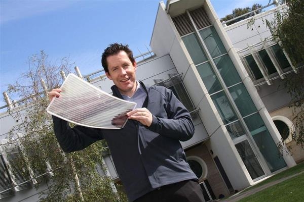 3D打印太陽能電池板薄如紙 可為整棟樓供能