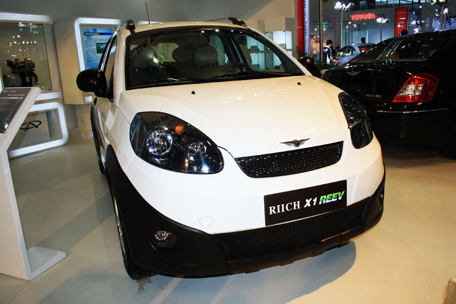 純電動(dòng)汽車遠(yuǎn)水難解近渴 混動(dòng)車補(bǔ)貼該提高? 純電動(dòng)汽車遠(yuǎn)水難解近渴 混動(dòng)車補(bǔ)貼該提高?