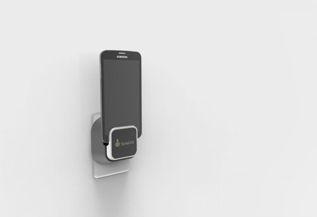 已運(yùn)用在消費(fèi)者手機(jī)上,并有望日后應(yīng)用在電動(dòng)車上的StoreDot電池 已運(yùn)用在消費(fèi)者手機(jī)上,并有望日后應(yīng)用在電動(dòng)車上的StoreDot電池