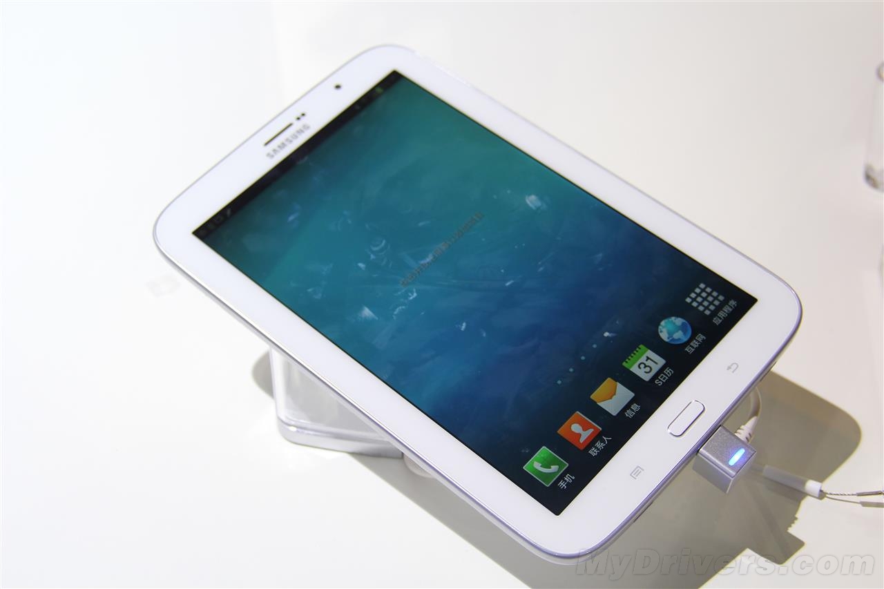 傳三星在開(kāi)發(fā)18.4英寸的特大平板電腦 傳三星在開(kāi)發(fā)18.4英寸的特大平板電腦