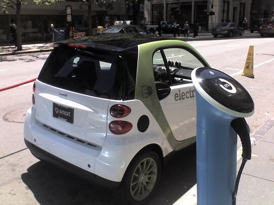 歐盟投入760萬(wàn)美元開(kāi)發(fā)電動(dòng)汽車鋰硫電池插件