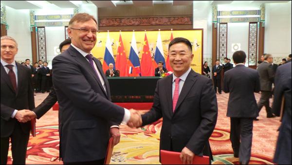 華泰汽車與俄羅斯卡車巨頭簽約 項目年產值200億 華泰汽車與俄羅斯卡車巨頭簽約 項目年產值200億