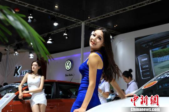 2015年青島秋季國際車展新車集中發布 新能源車成亮點 2015年青島秋季國際車展新車集中發布 新能源車成亮點