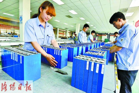 中航鋰電:洛陽產(chǎn)業(yè)園三期動力電池項目總投資20億 中航鋰電:洛陽產(chǎn)業(yè)園三期動力電池項目總投資20億