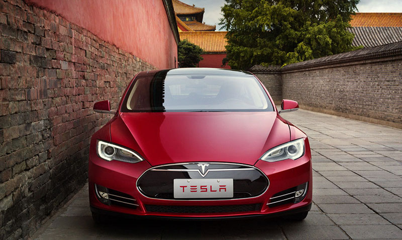 特斯拉行動步伐究竟有多快?2.5萬訂單在等待排隊 特斯拉行動步伐究竟有多快?2.5萬訂單在等待排隊