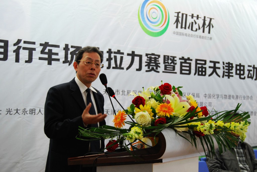 第五屆（2015年度）中國電池行業年度人物：毛煥宇