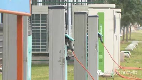 湖南新能源車銷量井噴 前八月為去年全年3倍多 湖南新能源車銷量井噴 前八月為去年全年3倍多