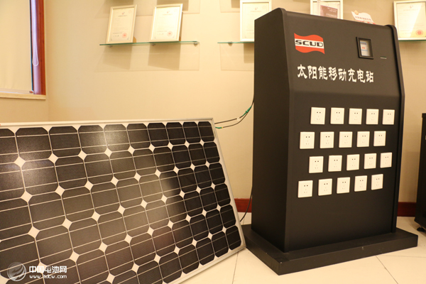 中國電池網創始人于清教調研飛毛腿集團 產品訂單忙碌