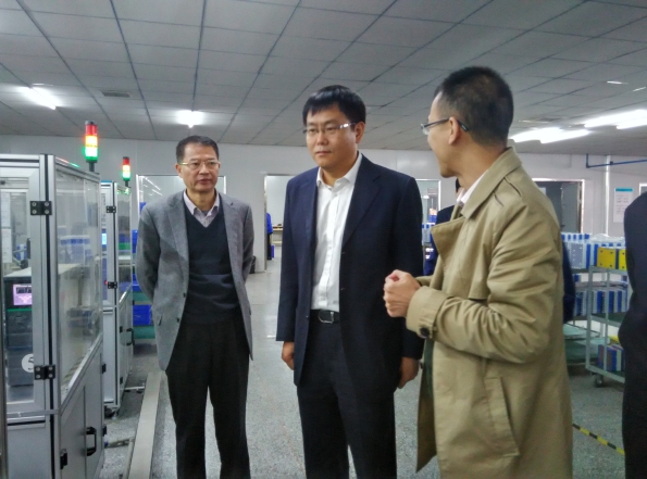 工信部電子信息司副司長彭紅兵到福斯特新能源調研