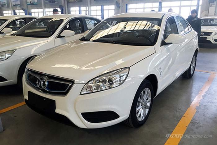 北汽新能源蟬聯(lián)純電動銷量榜首 年產(chǎn)銷達(dá)2萬輛