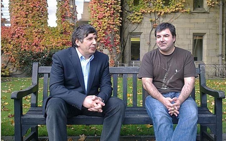 2010年諾貝爾物理學獎頒發給了兩名來自英國曼徹斯特大學的物理學家：安德烈?海姆和康斯坦丁?諾沃肖洛夫。