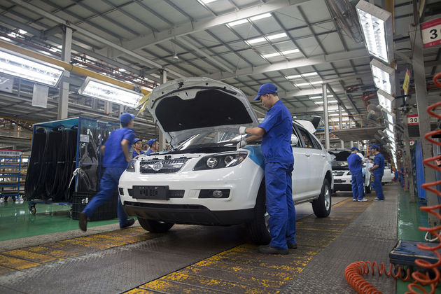 史上最嚴油耗限值來襲 電動車大躍進火上澆油