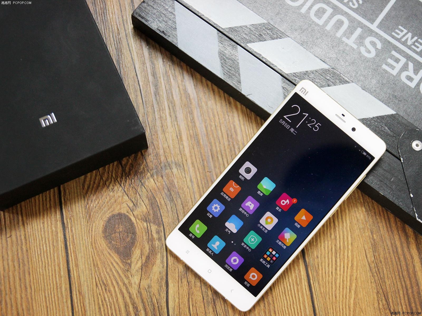 小米手機(jī)維持中國智能手機(jī)王者地位 面臨華為挑戰(zhàn) 小米手機(jī)維持中國智能手機(jī)王者地位 面臨華為挑戰(zhàn)