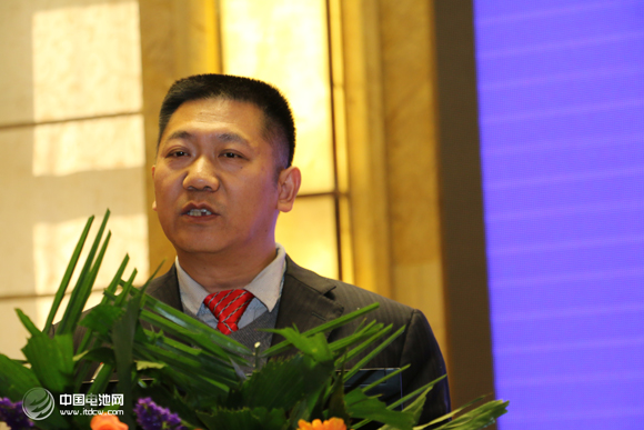 中國(guó)塑料加工工業(yè)協(xié)會(huì)副秘書長(zhǎng) 孫冬泉 中國(guó)塑料加工工業(yè)協(xié)會(huì)副秘書長(zhǎng) 孫冬泉