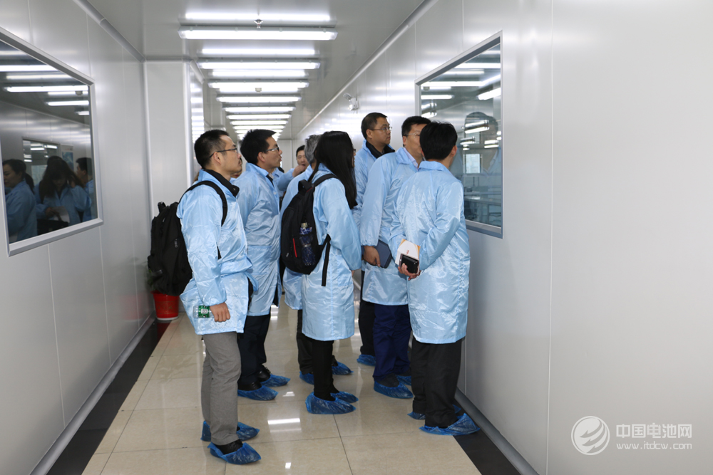 調(diào)研團(tuán)一行參觀妙盛動(dòng)力生產(chǎn)車(chē)間