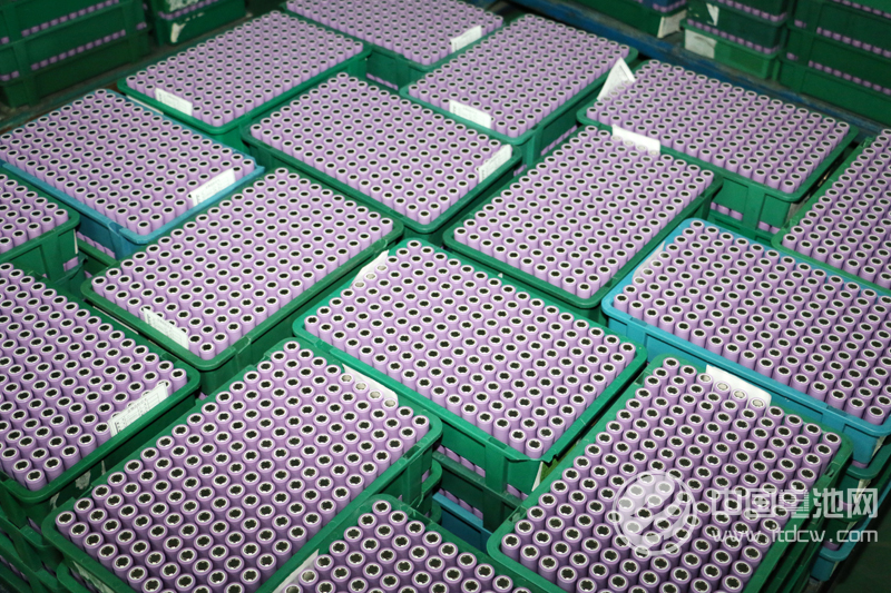 上市公司重金布局 鋰電池進(jìn)入黃金發(fā)展期 上市公司重金布局 鋰電池進(jìn)入黃金發(fā)展期