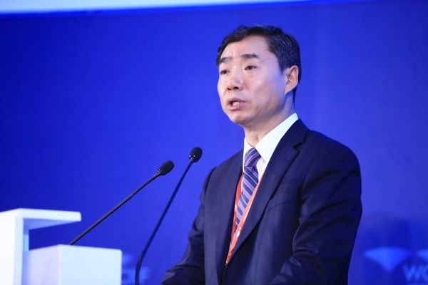 殷承良:低速電動(dòng)車企業(yè)獲取資質(zhì)道阻且長(zhǎng) 殷承良:低速電動(dòng)車企業(yè)獲取資質(zhì)道阻且長(zhǎng)