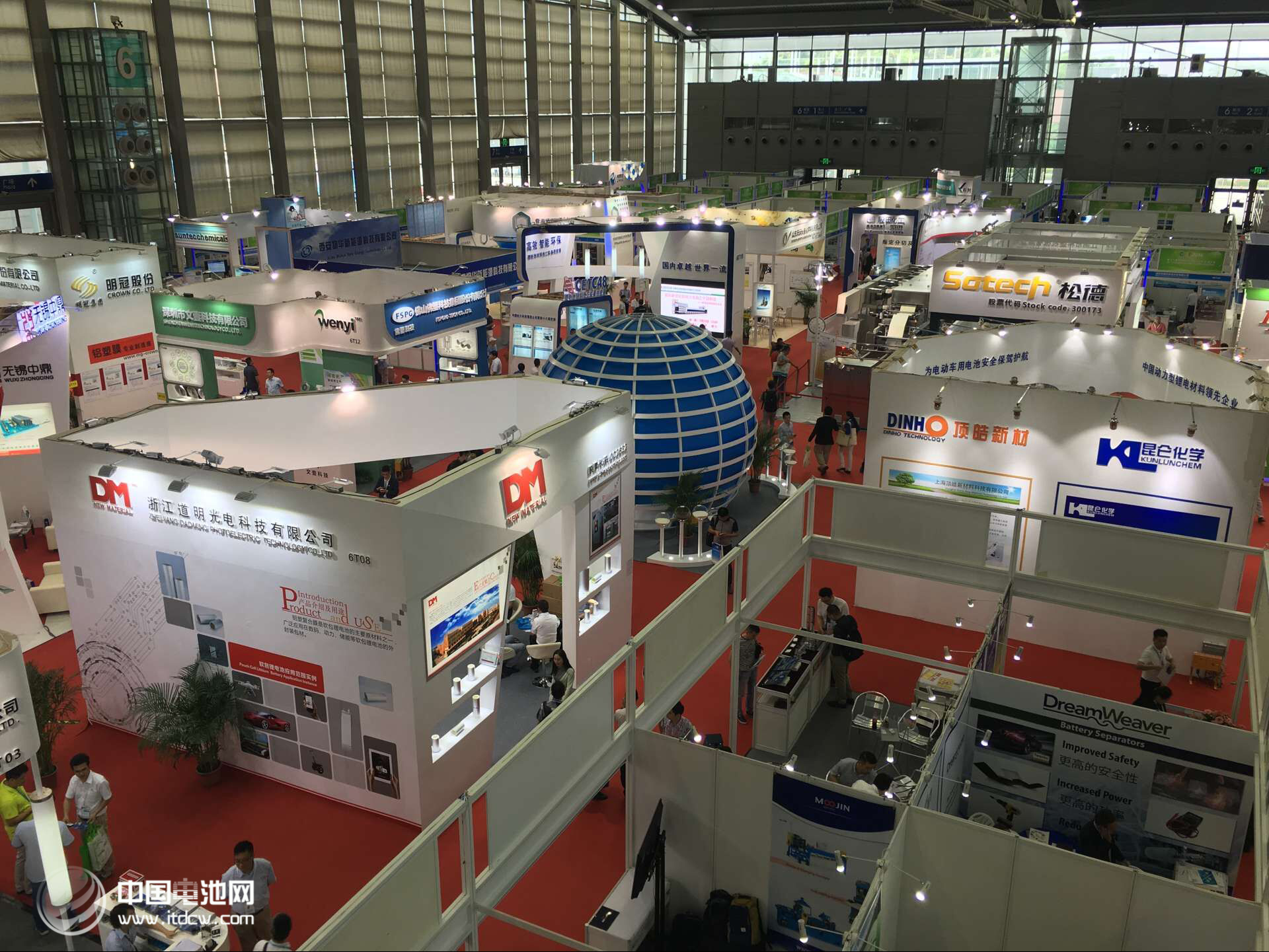 電池百人會理事成員相聚深圳   對接產業鏈資源