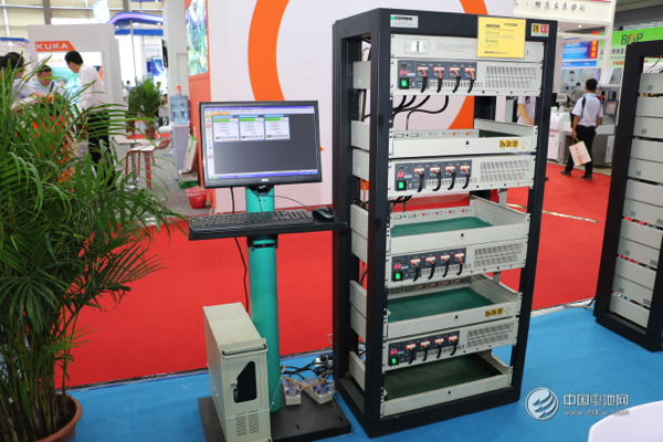 瑞能實業(yè)攜先進的電池檢測設(shè)備亮相CIBF2016 瑞能實業(yè)攜先進的電池檢測設(shè)備亮相CIBF2016