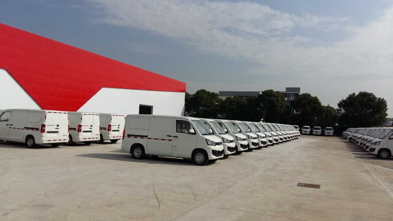 電動物流車今年產量有望突破10萬輛 但“錢”路漫漫 電動物流車今年產量有望突破10萬輛 但“錢”路漫漫