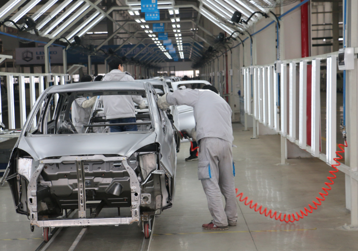 新能源車上半年僅完成24%預(yù)測(cè)目標(biāo) 車企下半年激進(jìn)求量 新能源車上半年僅完成24%預(yù)測(cè)目標(biāo) 車企下半年激進(jìn)求量