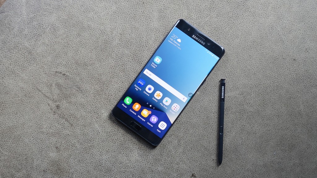 三星“電池門”未平息 大量魅族用戶反映賬號(hào)無(wú)故被鎖 三星“電池門”未平息 大量魅族用戶反映賬號(hào)無(wú)故被鎖