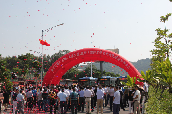 綠色交通先行 汕頭引進首批100臺比亞迪純電動公交