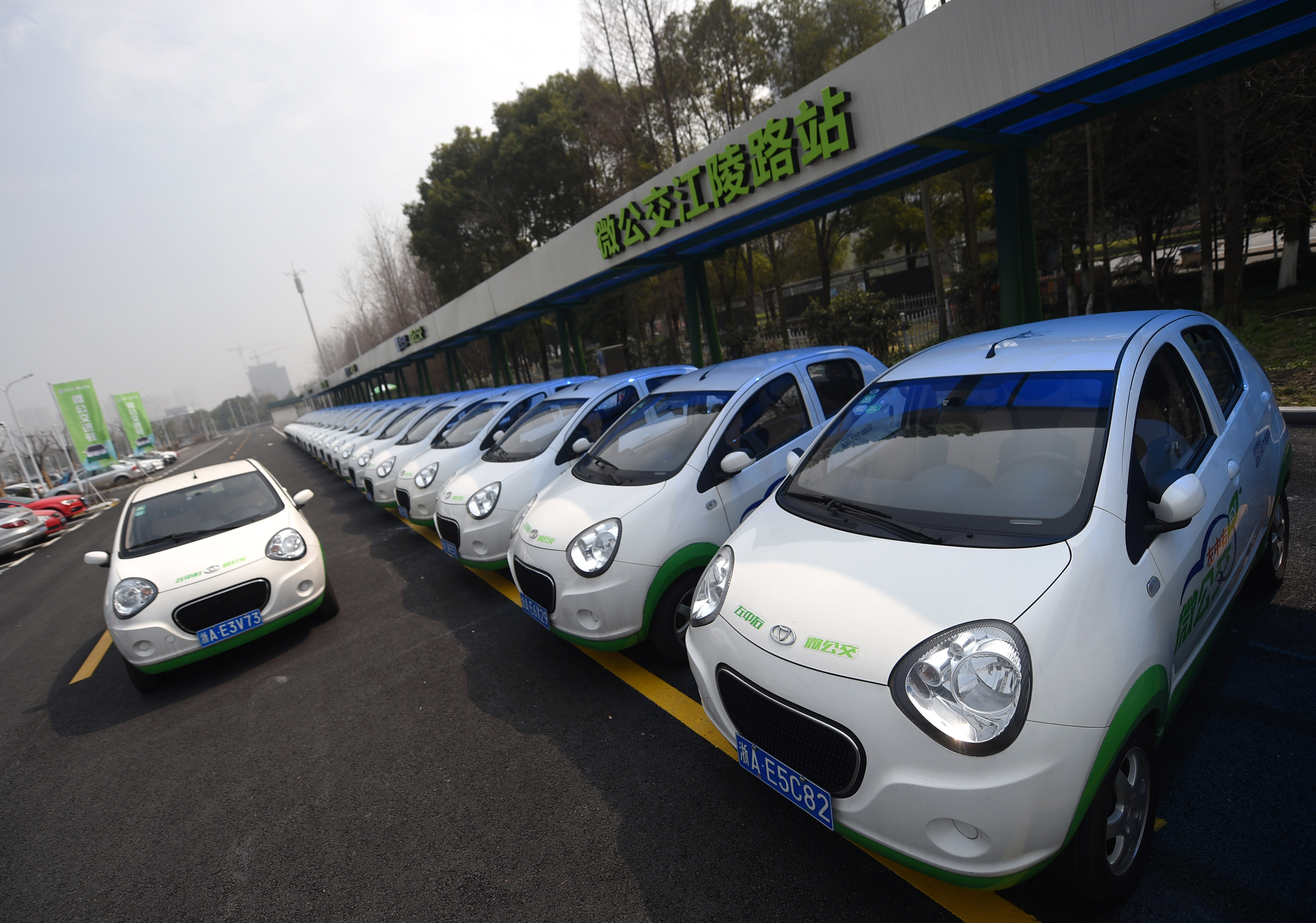 電動(dòng)車 電動(dòng)車