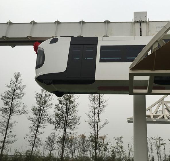 懸掛行進(jìn) 鋰電池包代替高壓電新能源空鐵前景看好