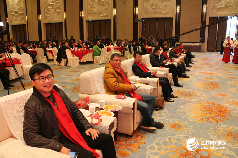 “智航&東汛——2016年度供應(yīng)商戰(zhàn)略聯(lián)盟感恩年會”