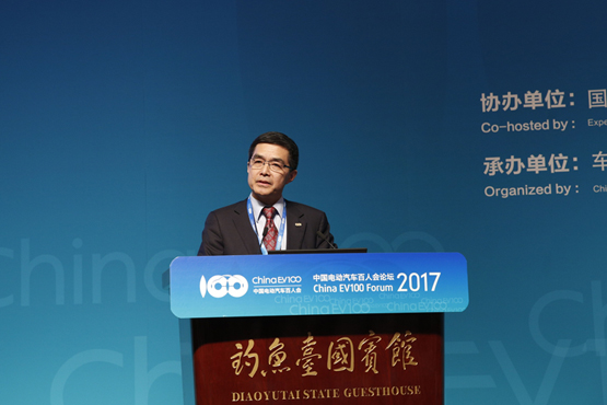 中國電動汽車百人會執(zhí)行副理事長歐陽明高