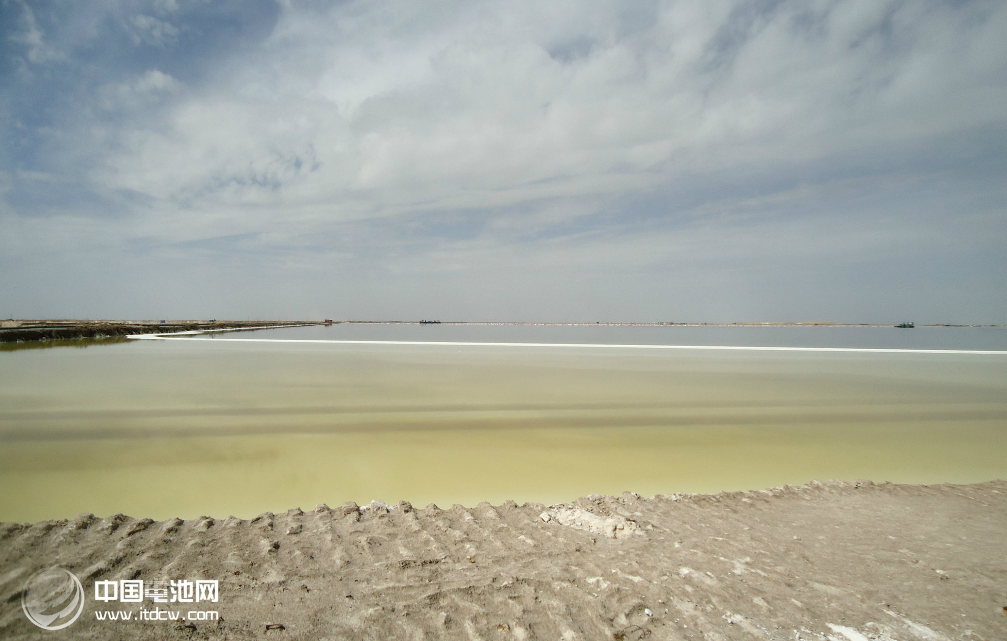 鹽湖 鹽湖