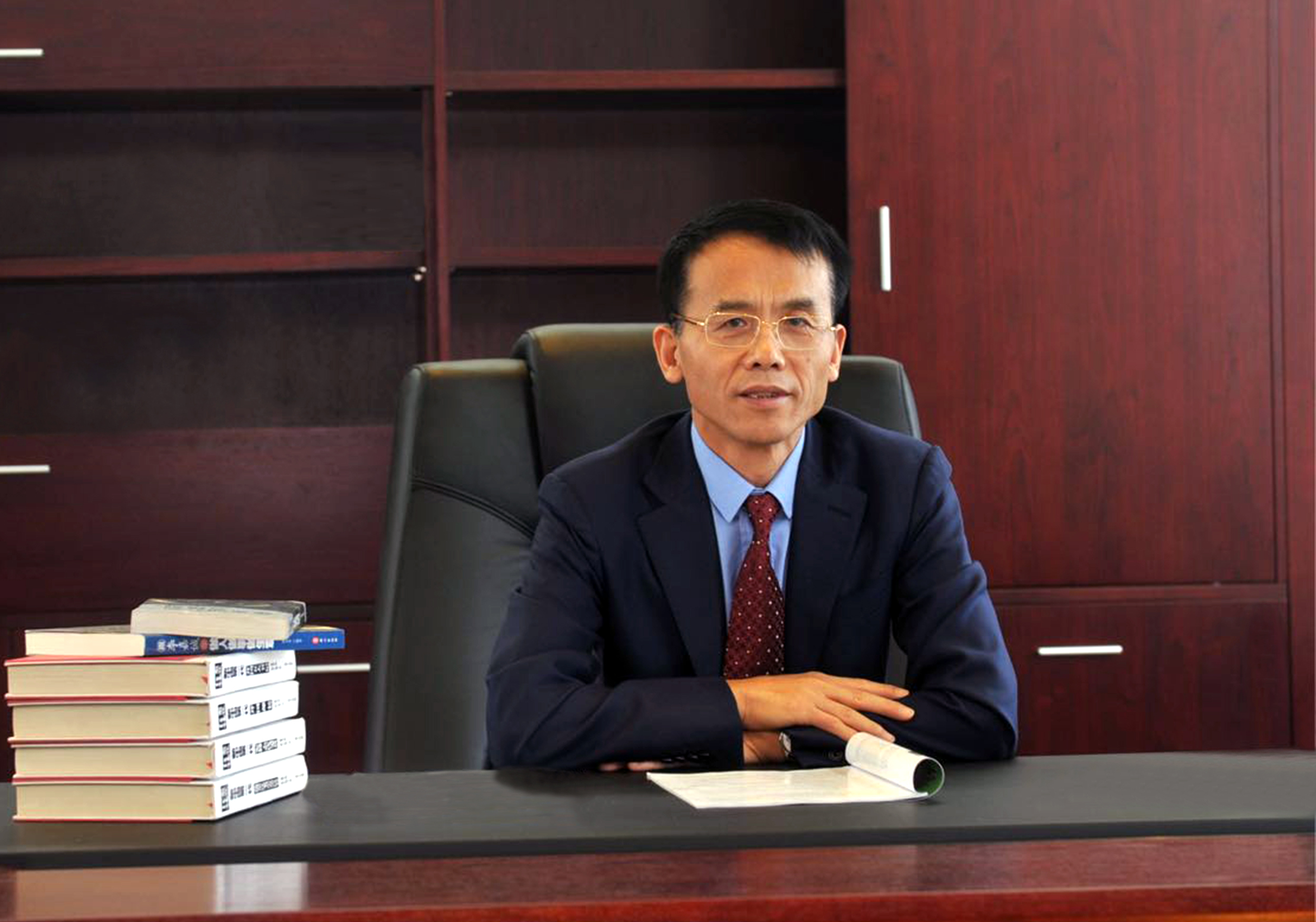 鞍山興德材料科技股份有限公司 董事長(zhǎng) 朱興建